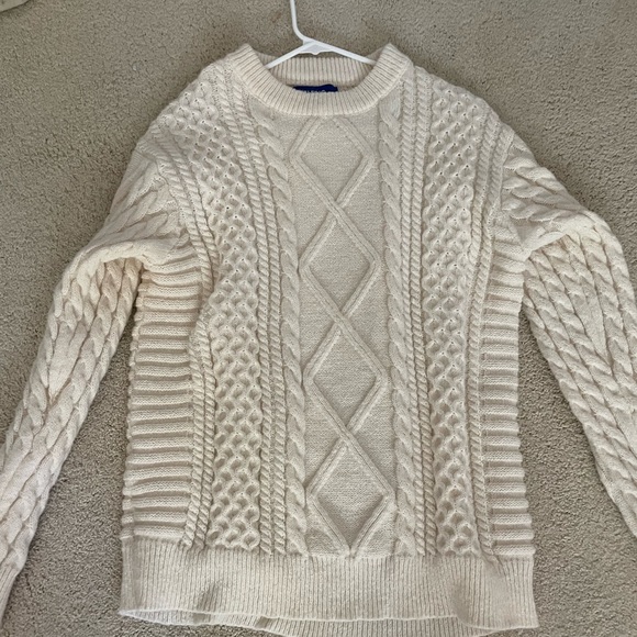 alferic eden rory gilmore sweater!! cable knit oversized cream sweater - Picture 2 of 4